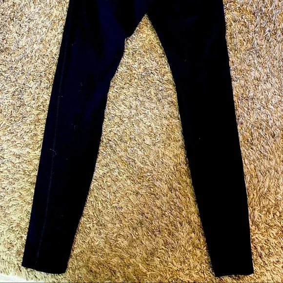 Lorna Jane Black Leggins - Picture 3 of 4